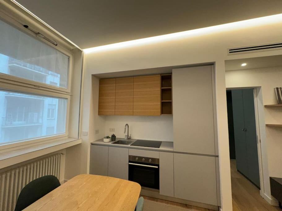 Dolce Missori Apartment Milan Luaran gambar