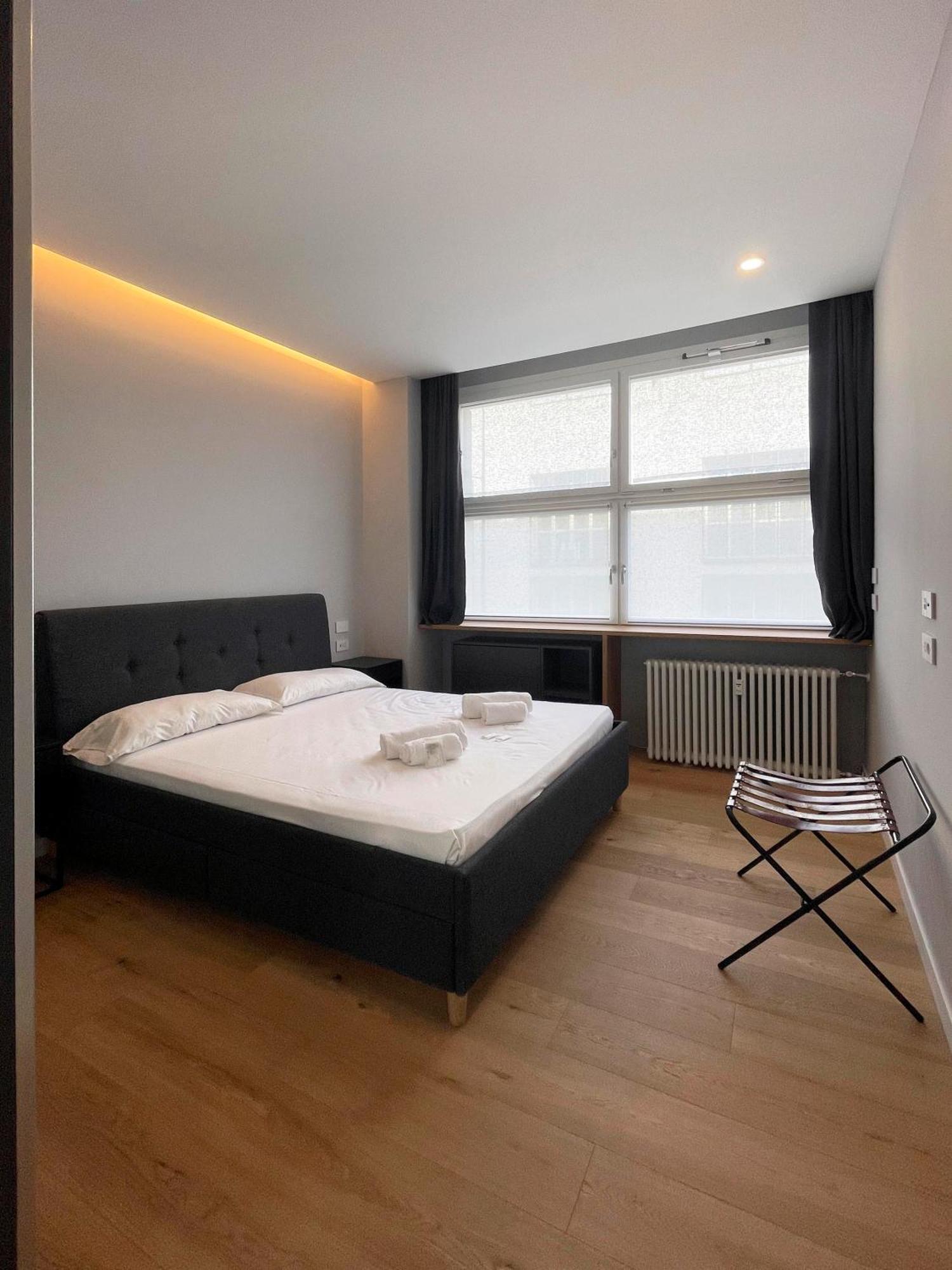 Dolce Missori Apartment Milan Luaran gambar