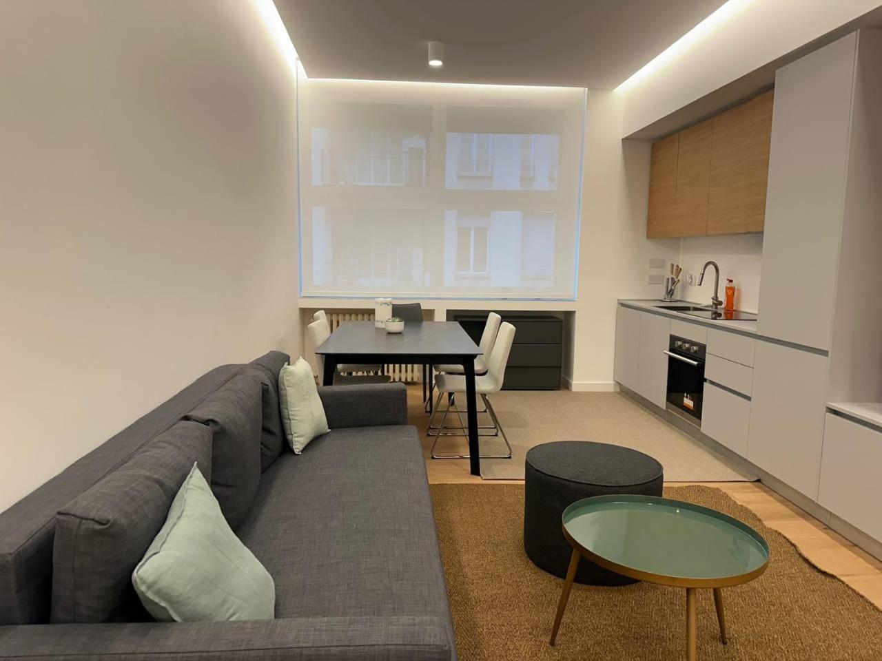 Dolce Missori Apartment Milan Luaran gambar